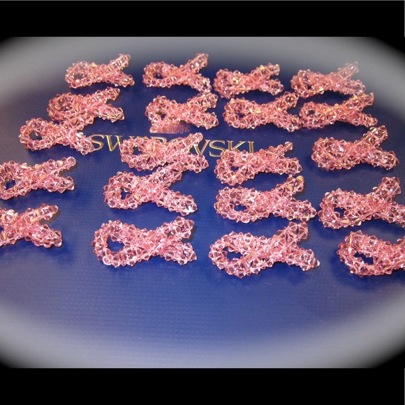 Swarovski Crystal Breast Cancer Awareness Pins / Brooch. - Picture 5 of 6